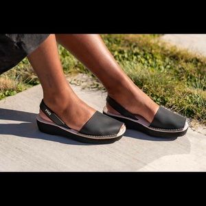 S’autentica avarca Pons shoes